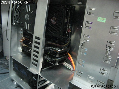 万元CPU配GTX480 SLI!津门爷们装机记 