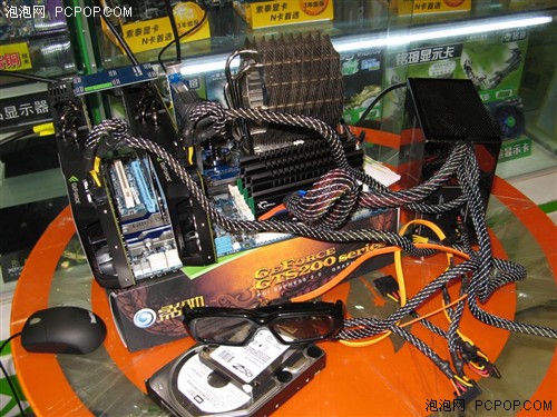 双GTX480+i7-980X!打造3屏3D游戏平台 