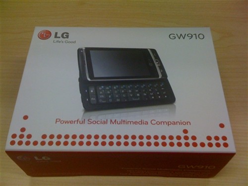 首款WP7手机 LG GW910疑似开箱图泄露 