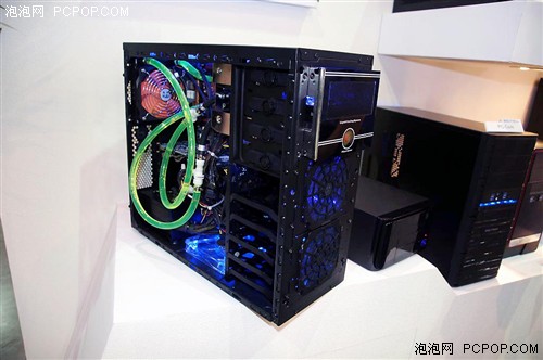 computex2010报道 SOLY TECH电源展台 