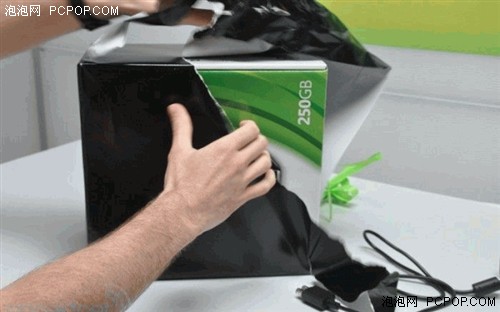 多图：最新版本Slim Xbox360真机拆箱 