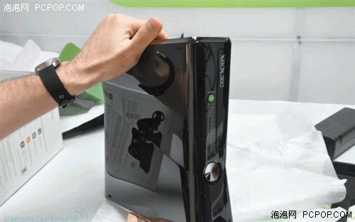 多图：最新版本Slim Xbox360真机拆箱 