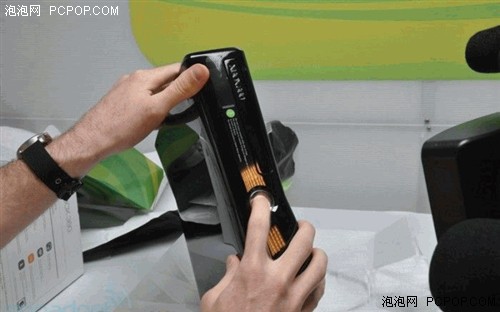 多图：最新版本Slim Xbox360真机拆箱 