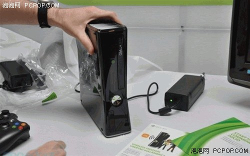 多图：最新版本Slim Xbox360真机拆箱 