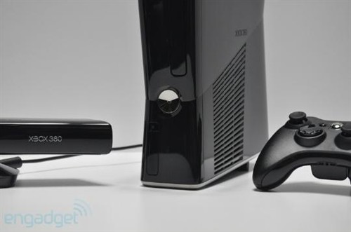 3DS与薄版XBOX现真机 索尼微软拼体感 