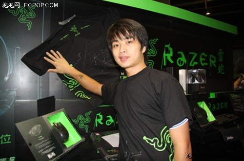 Razer推新品套装：二角尘蛛+地狱狂蛇 