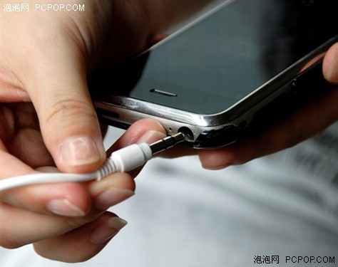 车载/听音乐/充电 浦诺菲FM调频车载