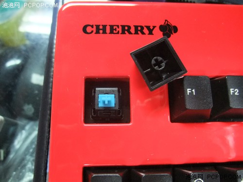 法拉利红！Cherry特别版青轴机械键盘 