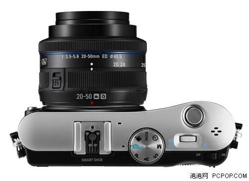 操作更智慧 三星最新款单电NX100发布 