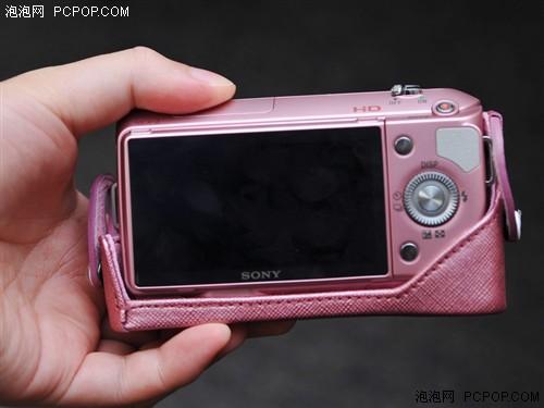 惹MM们尖叫！SONY NEX-3推出樱花粉版 