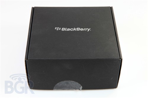 优雅气质 白色版黑莓Bold 9780开箱图 