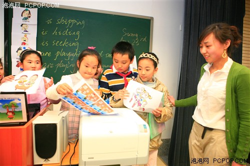 惠普彩色激光机走进北京第二实验小学 