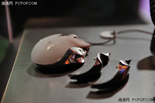 全球玩家关注!Razer CES2011展台曝光 