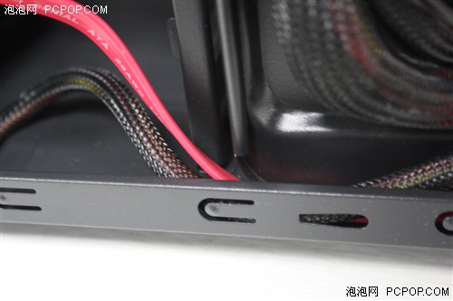 雷诺塔G2机箱评测