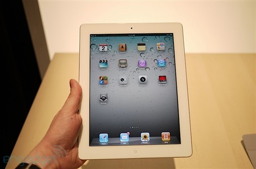 多图&视频:苹果iPad 2白色版抢先试玩 