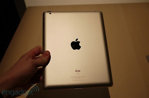 多图&视频:苹果iPad 2白色版抢先试玩 