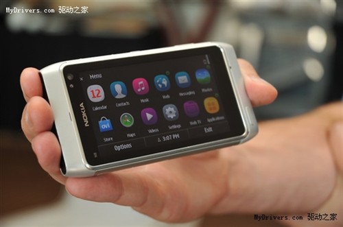 Symbian^3全新界面实机图曝光(组图) 