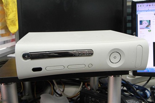 这不是游戏机 X-BOX 360改装个性HTPC 