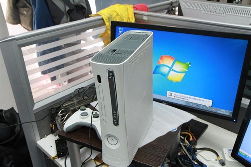 这不是游戏机 X-BOX 360改装个性HTPC 