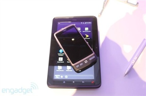 4G版HTC Flyer：EVO View 4G动手玩 