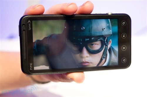 畅享独特3D体验！HTC EVO 3D真机试玩 