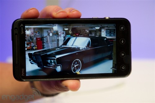 畅享独特3D体验！HTC EVO 3D真机试玩 