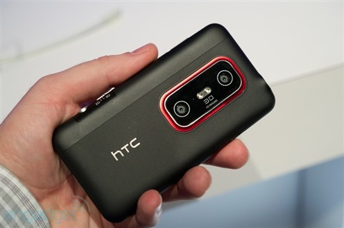 畅享独特3D体验！HTC EVO 3D真机试玩 