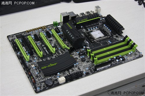 编辑也疯狂!GTX590双卡四核SLI玩游戏 