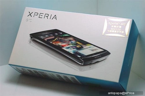 不输X10!索爱Xperia Arc真机开箱图赏 