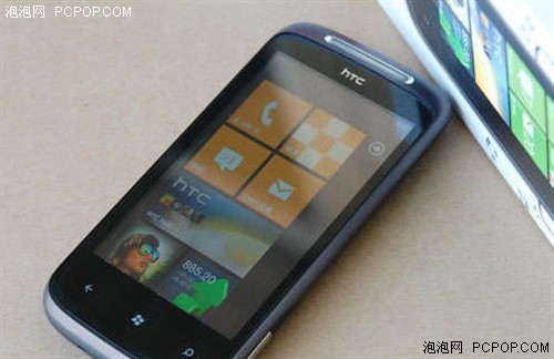 800万超强像素强机 HTC D3仅售价1999 