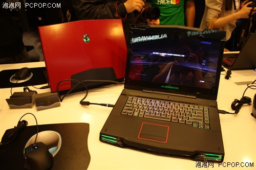 Alienware2011新品发布 M18x定位旗舰 