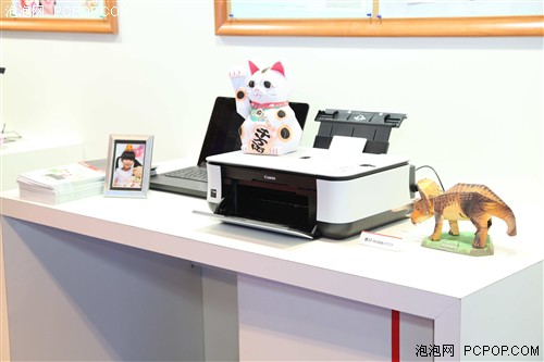 佳能打印机 参展2011上海佳能博览会 