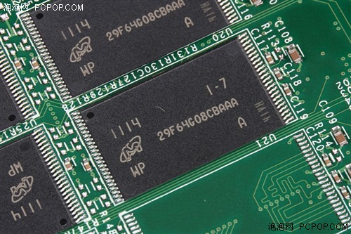 SATA 6GB逐渐普及！OCZ四款新SSD评测 