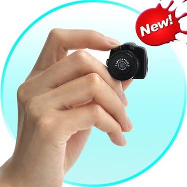 小才是王道！厘米级世界最小数码相机 