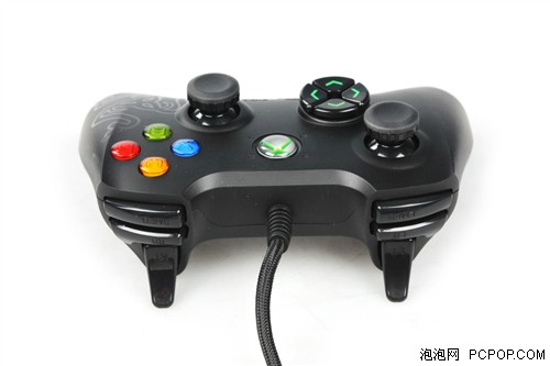 赛事级游戏装备 Razer ONZA手柄测试