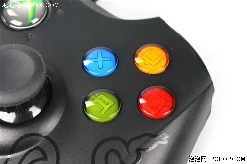 赛事级游戏装备 Razer ONZA手柄测试