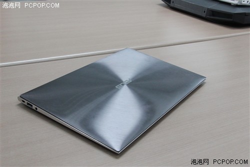 华硕抢先! Intel鼓励PC商推Ultrabook 