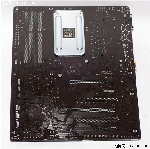 AM3+平台争锋华擎990FX Extreme4简测 