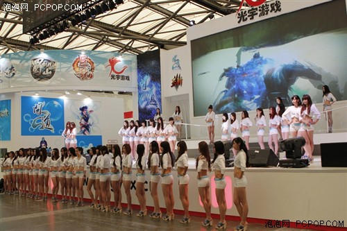 美女如云！影驰SHOWGIRL亮相CHINAJOY 