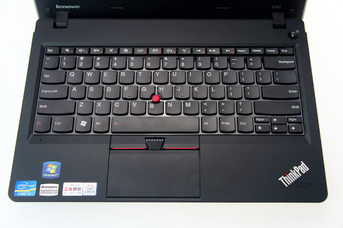 MBP压力大!SNB独显ThinkPad E320评测 