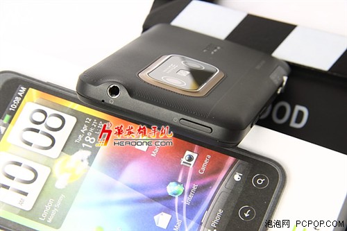 裸眼3D无敌机皇 HTC EVO 3D只3060元 