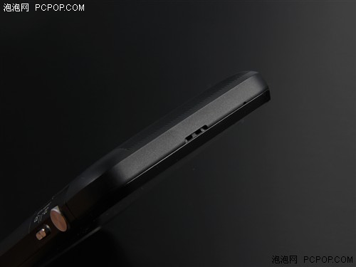 双核心双摄像头 HTC夺目3D X515m评测 