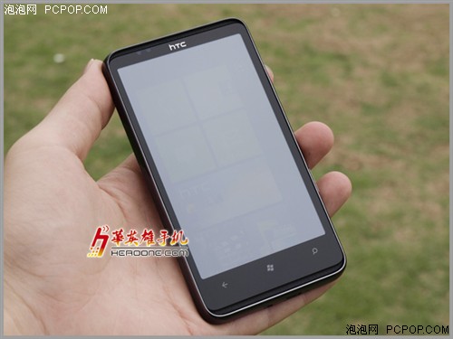 少量到货 WP7旗舰HTC HD7劲爆价1999 