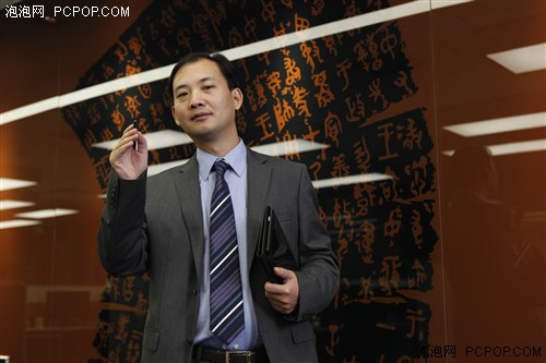 2011年E人E本T4新产品发布会总裁专访 