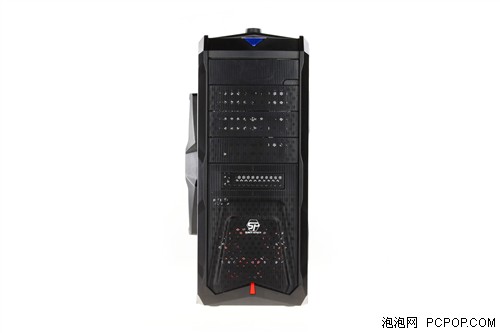 内置USB3.0的游戏机箱 洛奇M702评测  