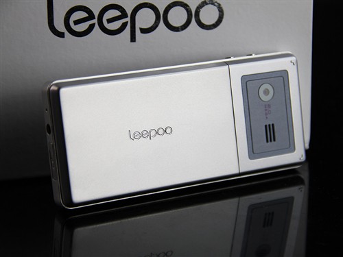 MTK双卡双待音乐手机 leepoo T100评测 