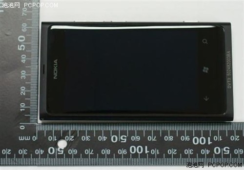 Nokia Lumia 800 FCC拆解图出现 