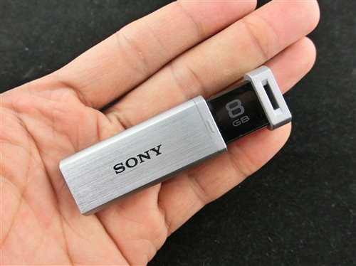 金属拉丝魅力！索尼USB3.0闪存盘评测 