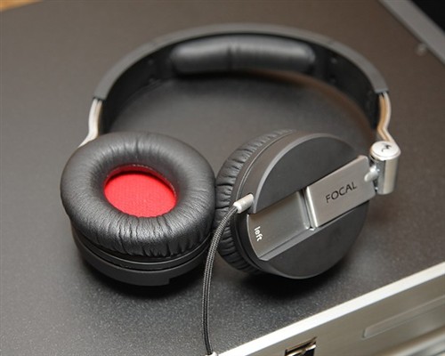 音响品牌进入耳机行业_BOSE耳机行情