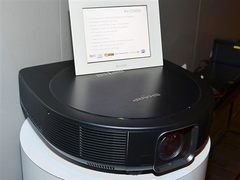 售价4999美元 夏普发布新款家用3D投影